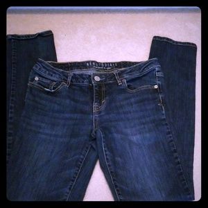 *SALE!!!* Aeropostale Skinny Jean's Size 8 Long